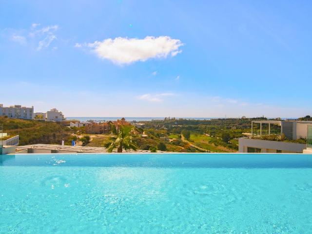 Apartamento Planta Media, Estepona, Costa del Sol. 2 Dormito. 76m² Estepona