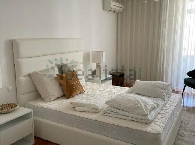 Apartamento, Praça da República, Cedofeita Santo Ildefonso Sé Miragaia São Nicolau Vitória