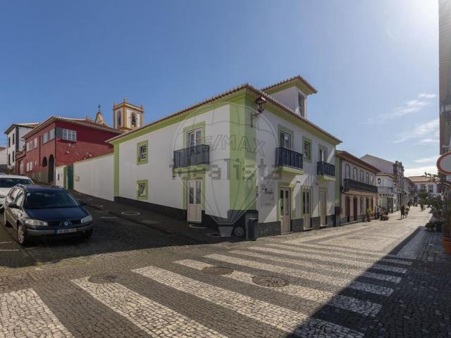 Apartamento, Praia da Vitória Santa Cruz