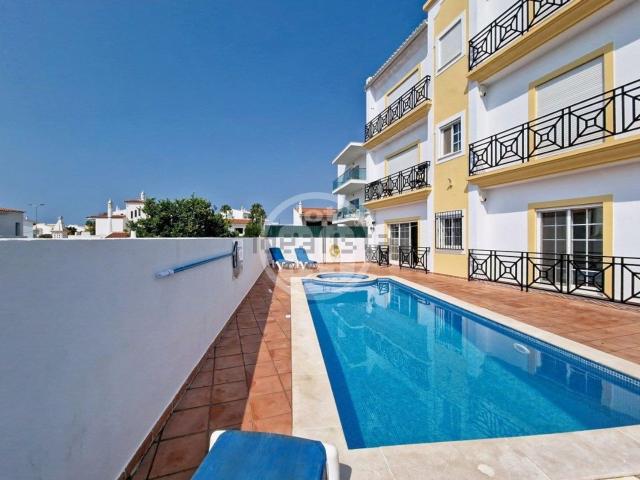 Apartamento, Praia da Oura Areias de S. João, Albufeira e Olhos de Água