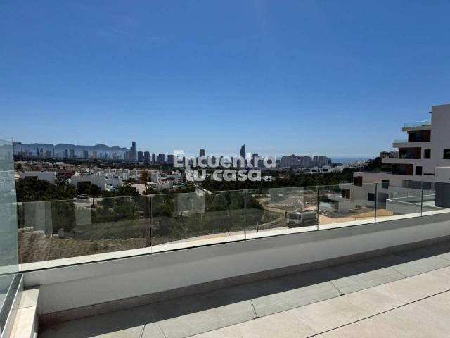 Apartamento premium a estrenar con gran terraza, vistas al mar y servicios resort en Camporrosso Serpentine – Finestrat!