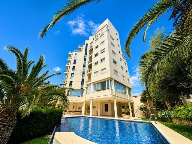 Apartamento Privilegiado con Vista al Mar en venta. Calp, Alicante