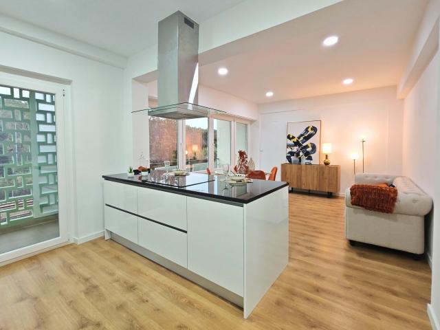 Apartamento remodelado e mobilado