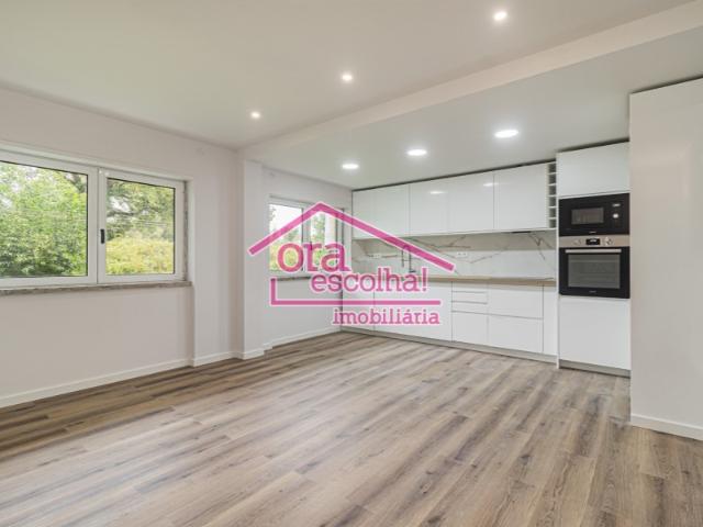Apartamento Remodelado 2 assoalhadas no Cavadas Seixal!