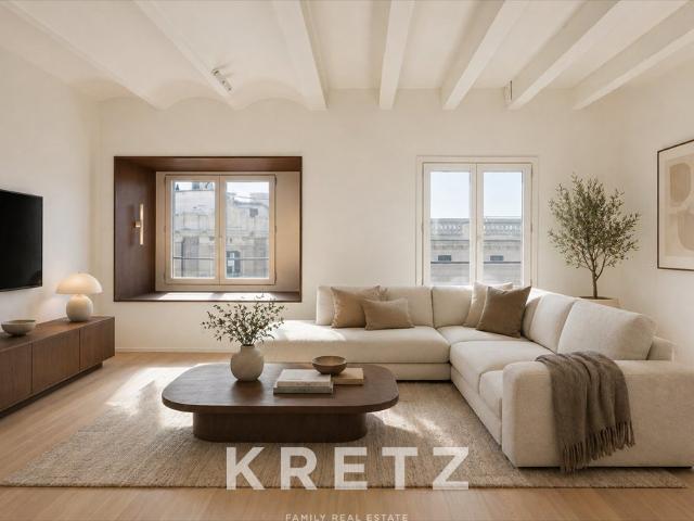 Apartamento renovado y elegante a pocos pasos de la Plaça Catalunya