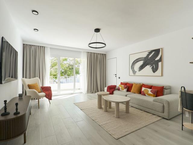 Apartamento renovado de 2 dormitorios en Conjunto Casaño, Nueva Andalucía