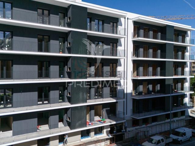 Apartamento, Real Dume Semelhe