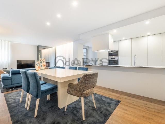 Apartamento, Real Dume Semelhe