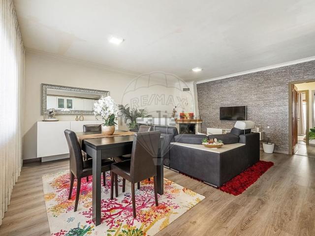 Apartamento, Real Dume Semelhe