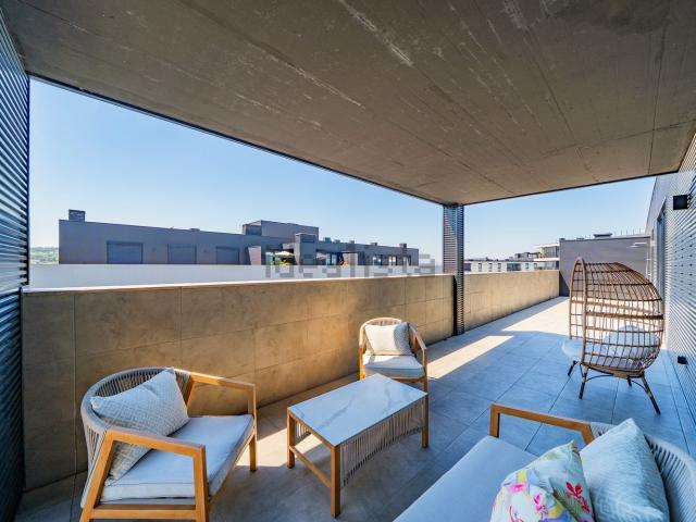 Apartamento, Real Dume Semelhe