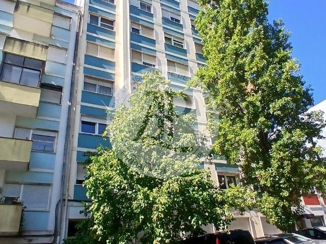 Apartamento, recuperado, para arrendamento, Lisboa Benfica