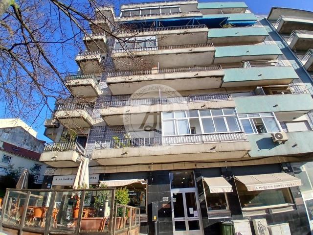 Apartamento, recuperado, para arrendamento, Lisboa Santo António