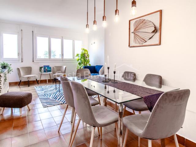 Apartamento reformado con licencia turística y garaje en ven. 133m² Begur