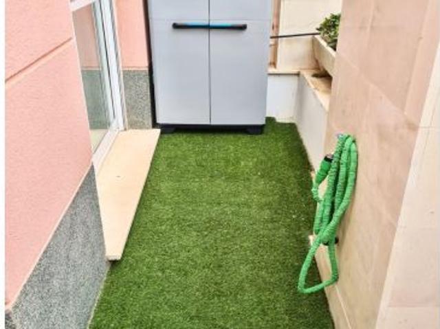 Apartamento reformado con licencia turística en Avenida Juan Sebastián el Cano