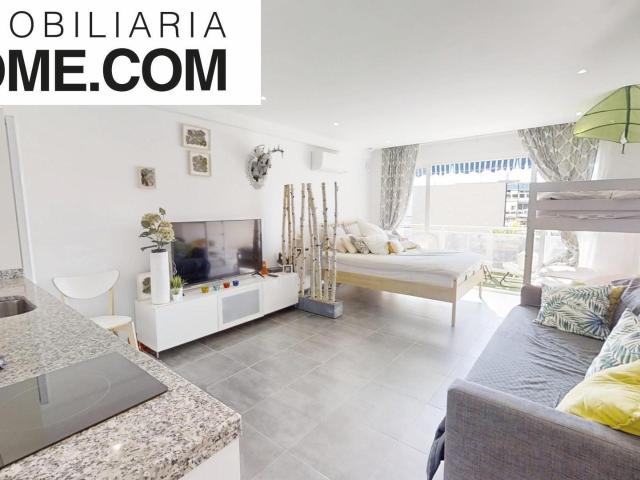 Apartamento reformado con vistas al mar en La Carihuela Montemar