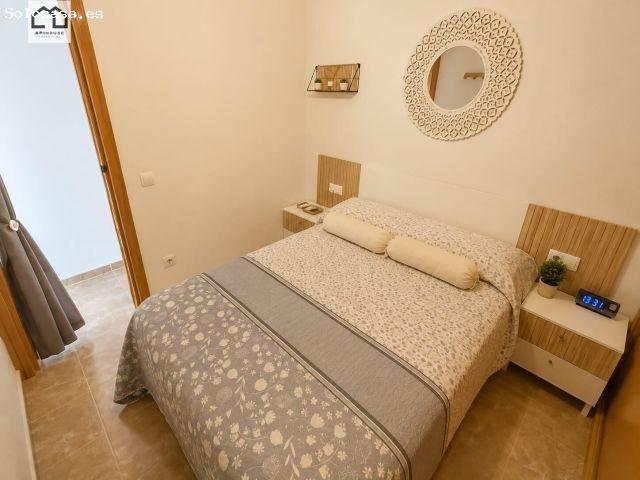 Apartamento reformado con vistas al mar y a las salinas de La Mata. PRECIO DE VENTA: 165.000€