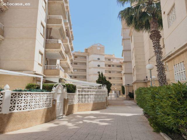 Apartamento Reformado en Calas Blancas con Vistas a la Piscina!