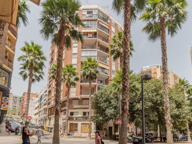 ¡Apartamento Reformado en el Centro de Calpe, a Pocos Minutos de la Playa!