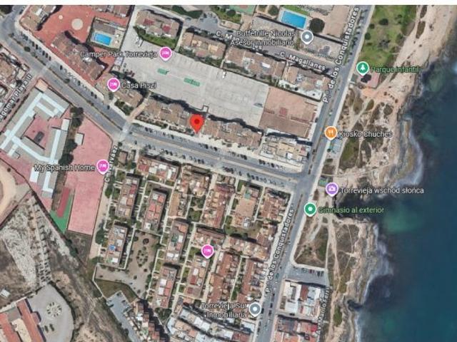 APARTAMENTO REFORMADO EN ESQUINA CON VISTAS AL MAR Y ASCENSOR EN ELISEOS PLAYA