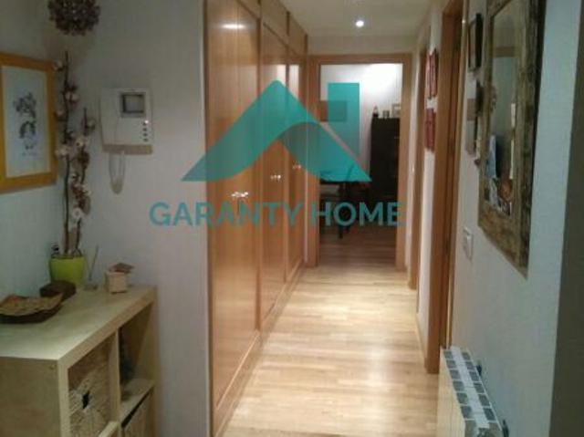 ¡APARTAMENTO REFORMADO EN VENTA EN ZONA CÁNOVAS CON GARAJE! ✨