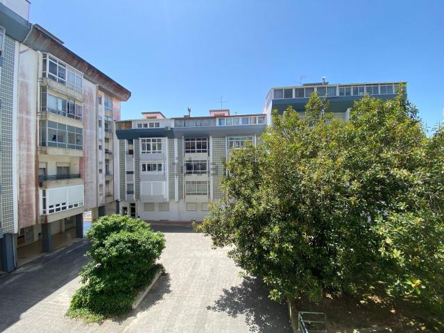 Apartamento, Rio de Mouro