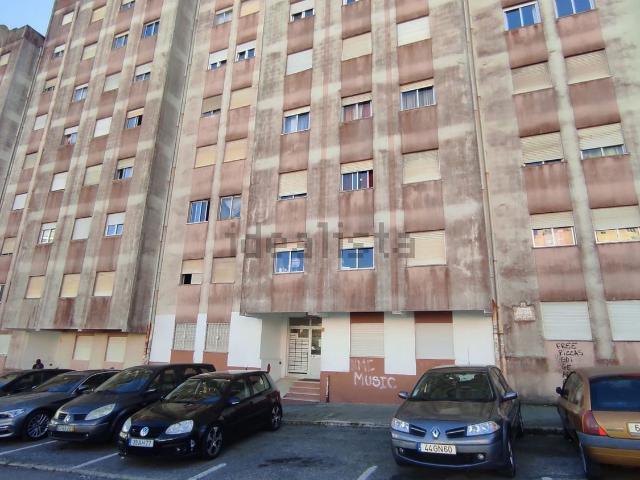 Apartamento, Rio de Mouro