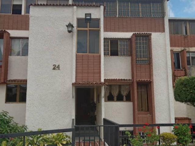 APARTAMENTO ROSALITO SAN ANTONIO DE LOS ALTOS