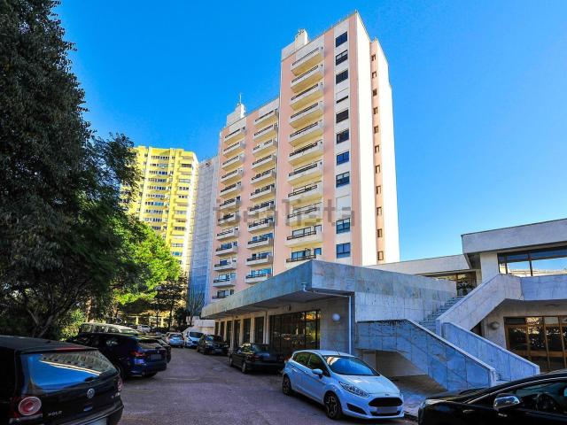 Apartamento, São Domingos de Benfica