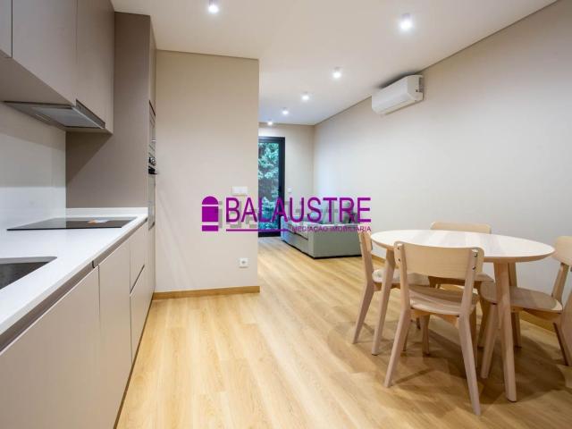 Apartamento, São José de São Lázaro e São João do Souto