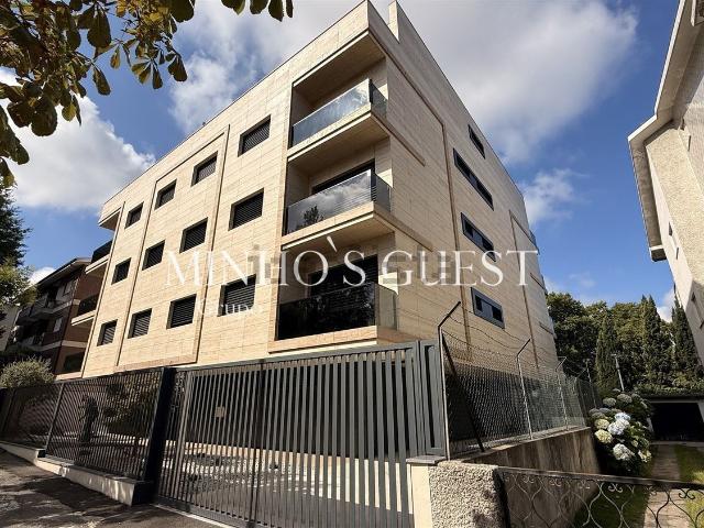 Apartamento, São José de São Lázaro e São João do Souto
