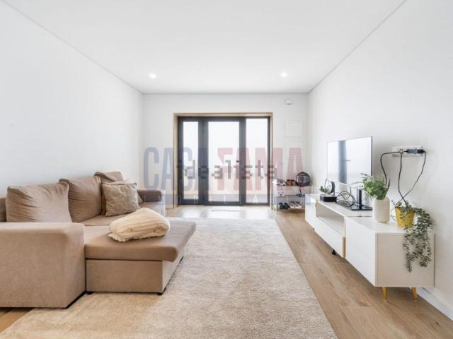 Apartamento, São Martinho Candoso