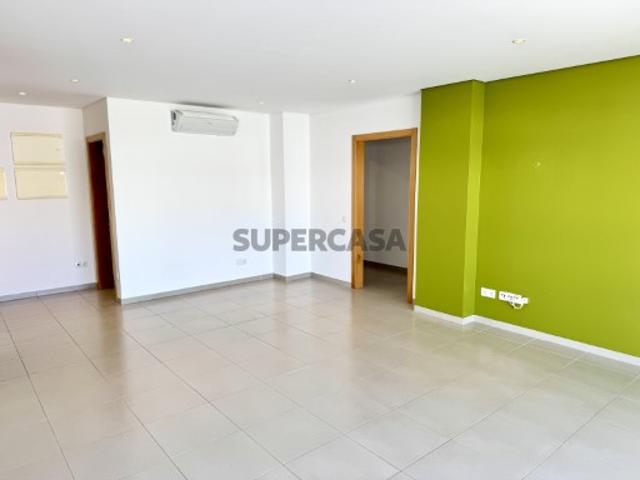 Apartamento São Martinho do Porto 800 metros da baia