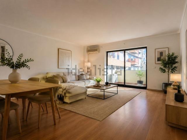 Apartamento, São Sebastião