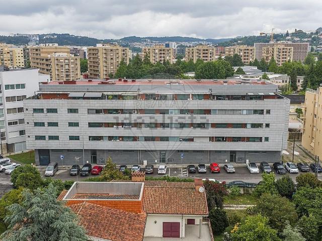 Apartamento, São Victor