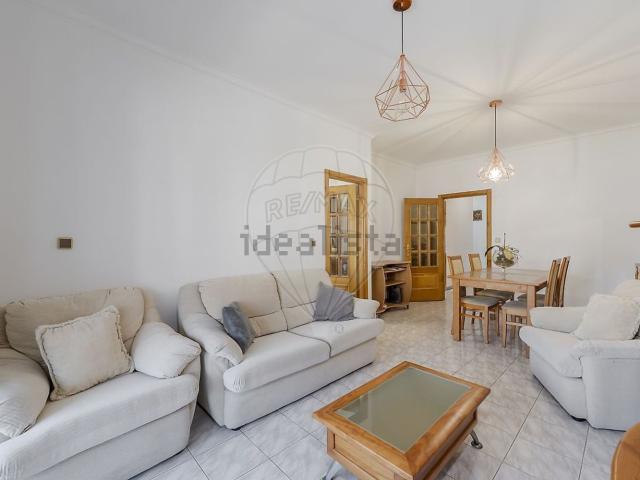 Apartamento, São Victor