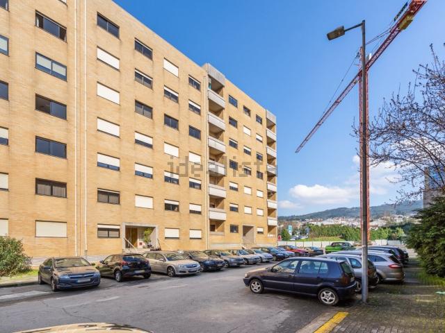 Apartamento, São Victor