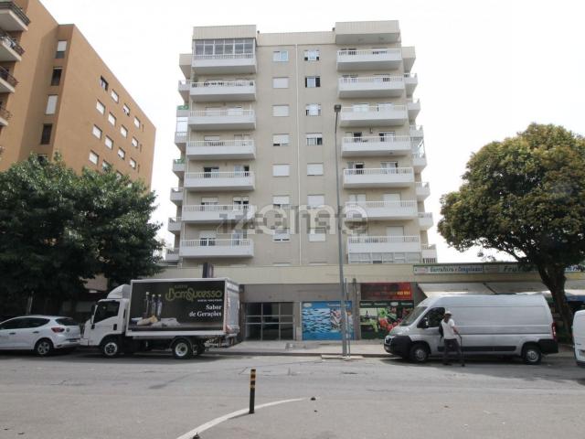 Apartamento, São Victor