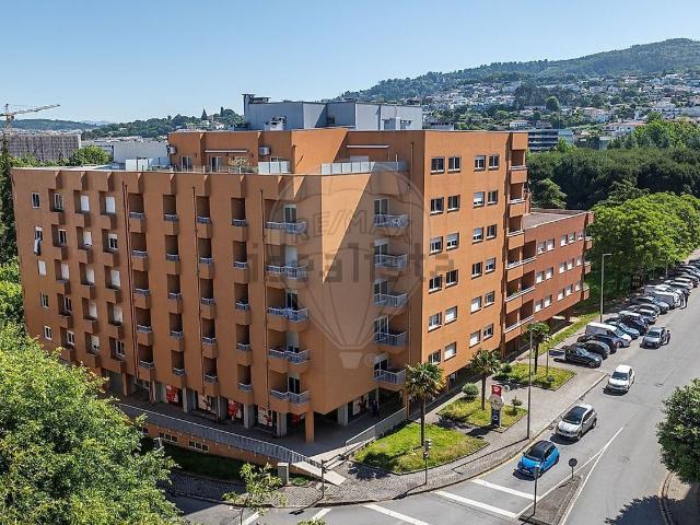 Apartamento, São Victor