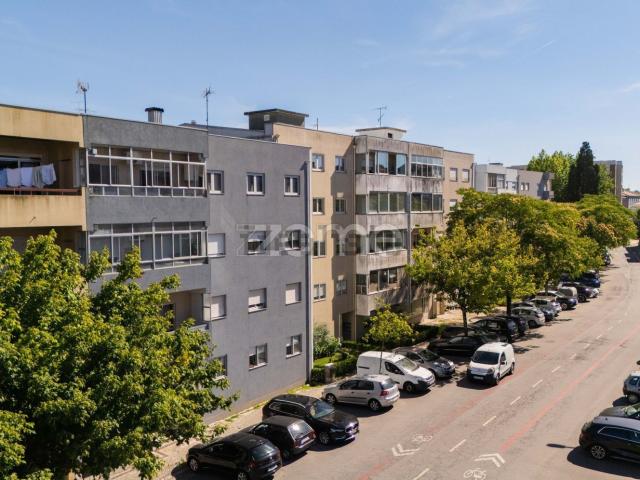 Apartamento, São Victor