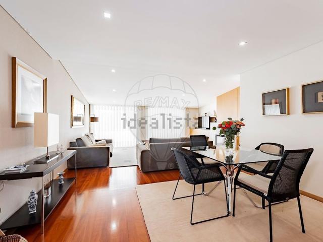 Apartamento, São Victor