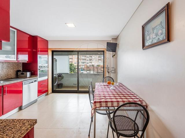 Apartamento, São Victor