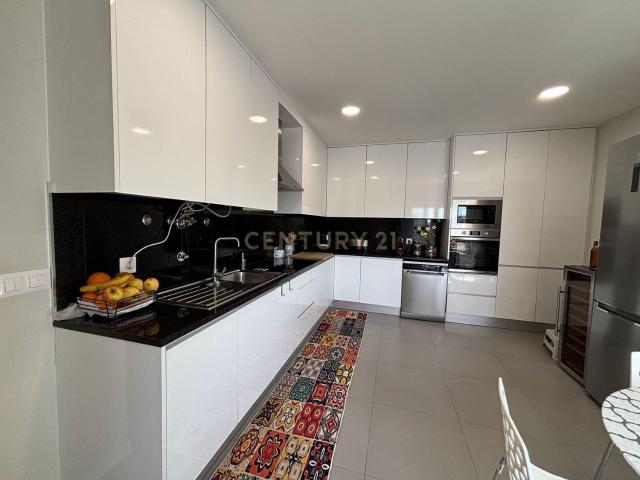 Apartamento, Santa Maria Salvador Santiago