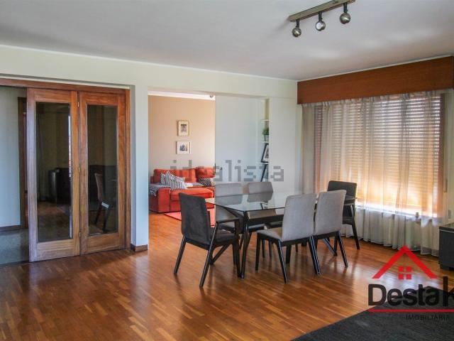 Apartamento, Santa Marinha