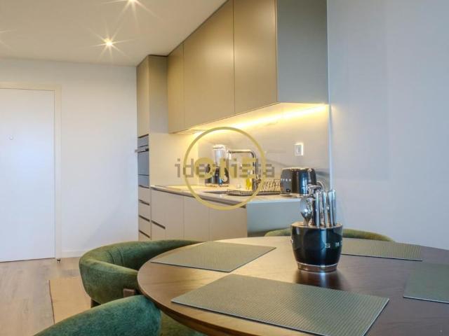 Apartamento, Santa Marinha