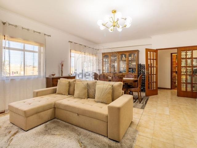 Apartamento, Santa Marinha