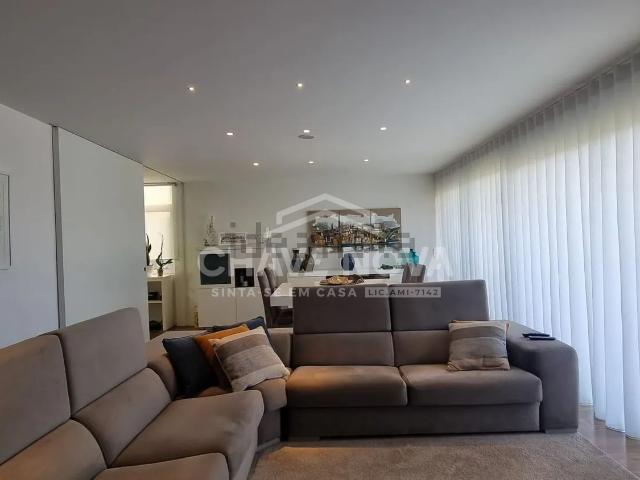 Apartamento, Santa Marinha