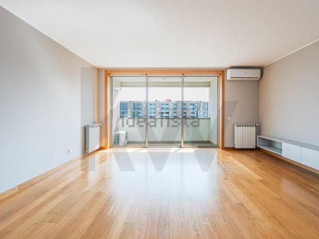 Apartamento, Santa Marinha