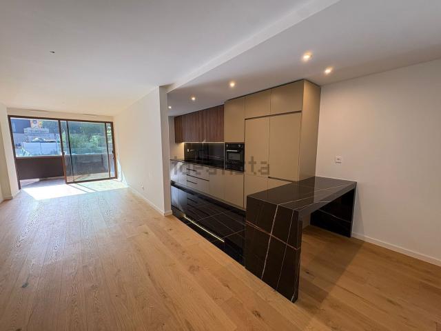 Apartamento, Santa Marinha