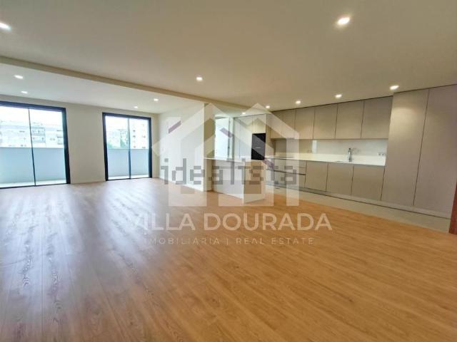 Apartamento, Santa Marinha