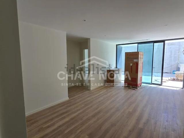 Apartamento, Santa Marinha